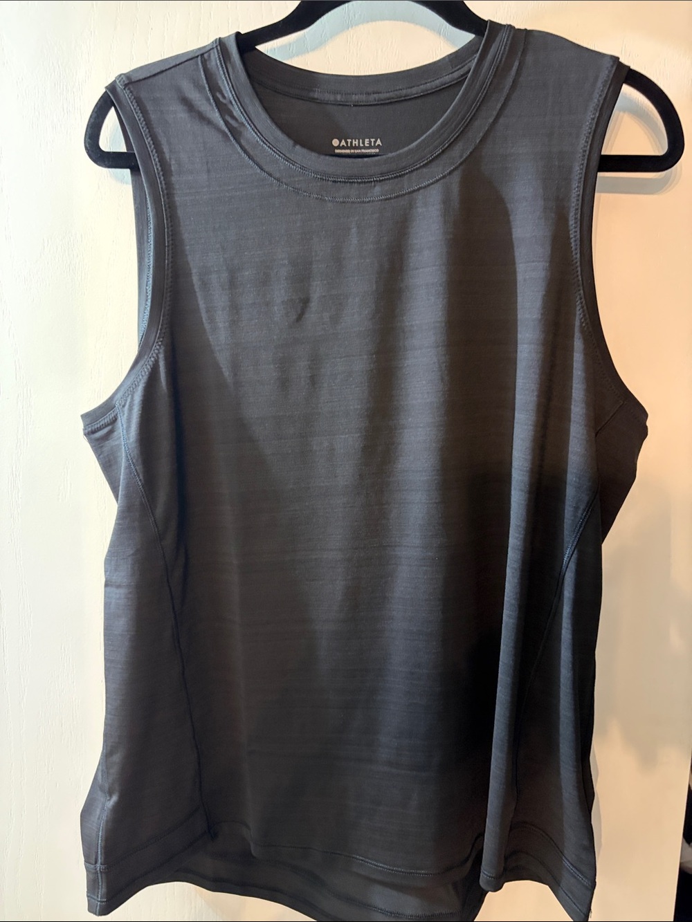 Athleta rash guard; NWOT